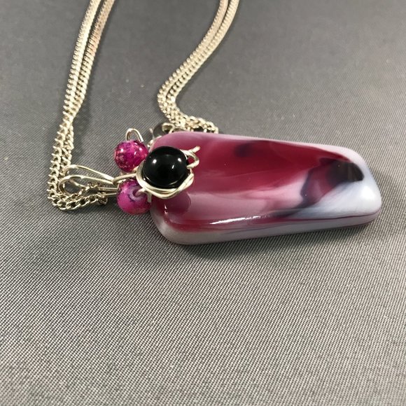 Artisan Fused Glass Pendant Necklace Gorgeous! - Picture 7 of 7